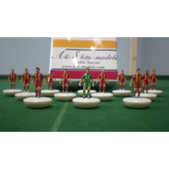 Subbuteo Andrew Table Soccer Galatasaray 2014-2015 Champions League kit on classic Hasbro bases